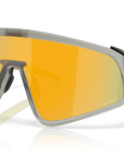 Oakley 9404 940424