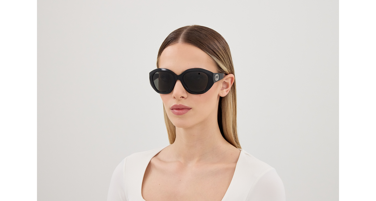 Gucci GG2200S 001 – indossato