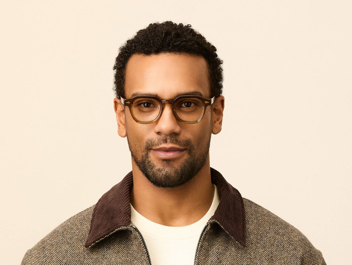 Moscot Dolt Vista Cognac 49 – indossato
